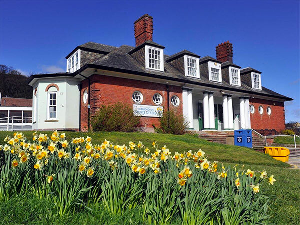 Modern day photo of Scarborough Tennis Club House 